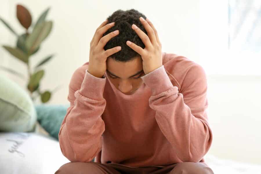 Clinical Depression: Causes, Symptoms, Diagnosis & Treatment