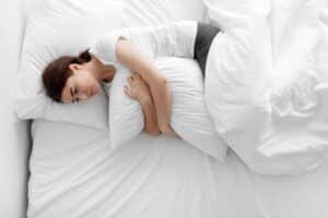 Postpartum Depression Guide: Signs, Causes & Treatment Options